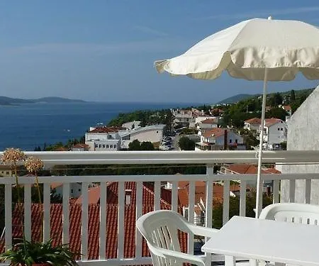 In With Sea View, Terrace, Air Conditioning, Wi-fi Hvar Town
