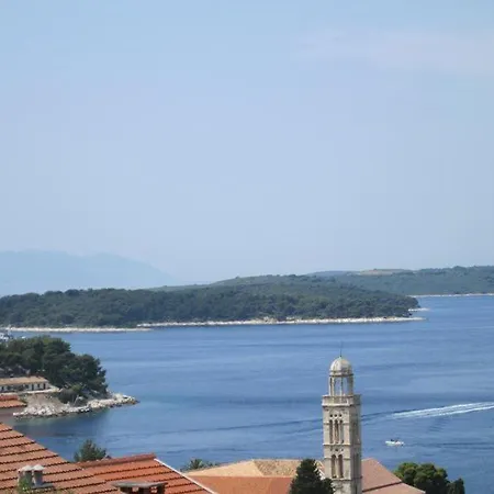 In With Sea View, Terrace, Air Conditioning, Wi-fi *