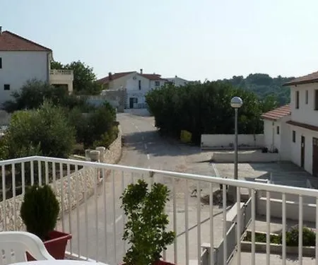 In With Sea View, Terrace, Air Conditioning, Wi-fi Gostinjska kuća Hvar Town